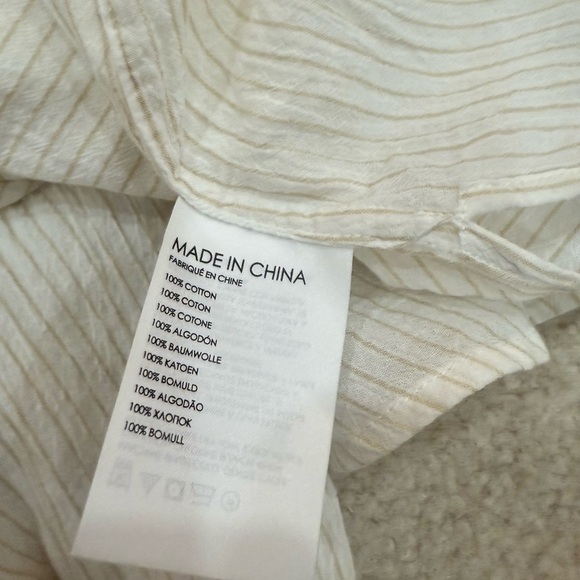 Club Monaco shirt Women button Down lightweight Pockets Cotton Size SP - Picture 6 of 9